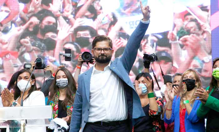 Una movilización histórica de la clase obrera y la juventud vence a la ultraderecha y lleva a Boric a la presidencia de Chile