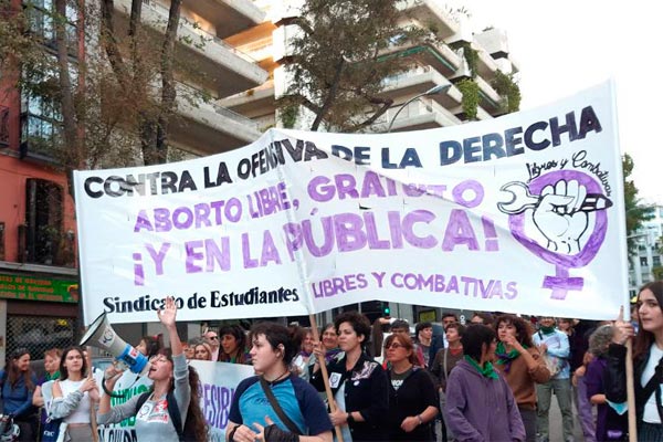 Aborto libre, seguro, gratuito y en la sanidad pública