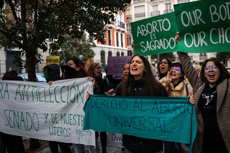 Cumbre antiabortista en el Senado. Un aquelarre fascista impulsado por las instituciones del Régimen del 78