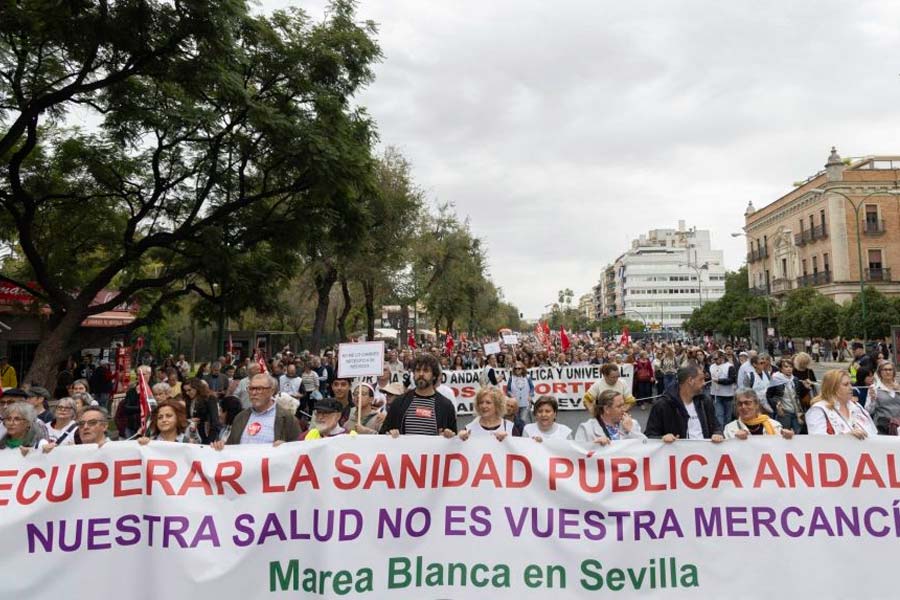 Andalucía: Miles de jóvenes y trabajadores claman contra la ofensiva del PP sobre los servicios públicos