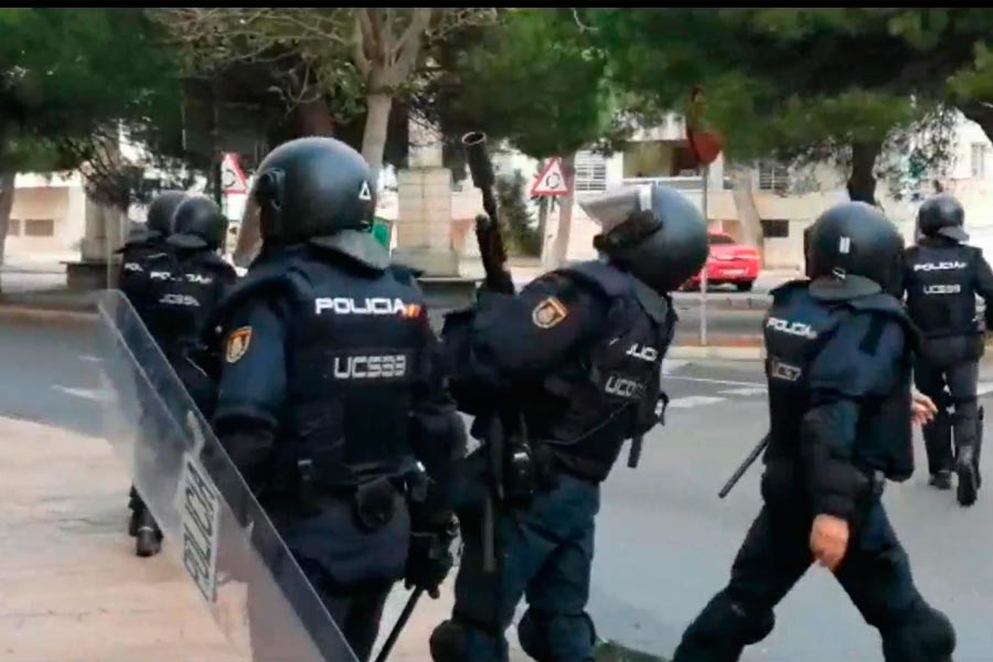 ¡Paremos la brutal represión de la Policía de Marlaska contra los trabajadores del metal de Cádiz!