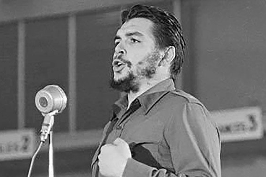 A 97 años del nacimiento del Che. Su ejemplo de lucha contra la barbarie capitalista, más vivo que nunca