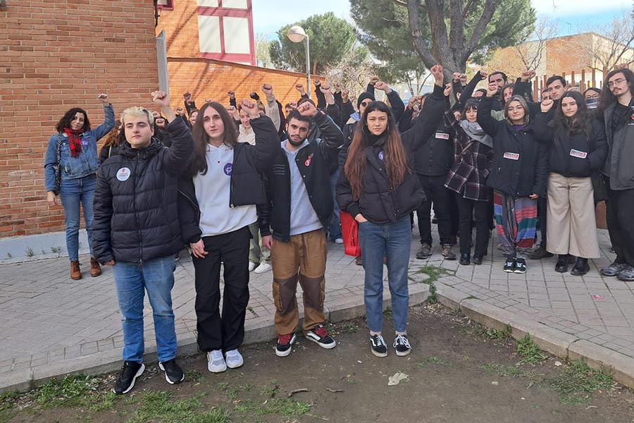 Estudiantes antifascistas acusados de desórdenes públicos, coacciones y delito de odio por manifestarse contra la extrema derecha