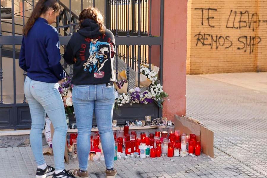 En recuerdo de Sandra. Reflexiones de dos docentes de la escuela pública En recuerdo de Sandra. Reflexiones de dos docentes de la escuela pública