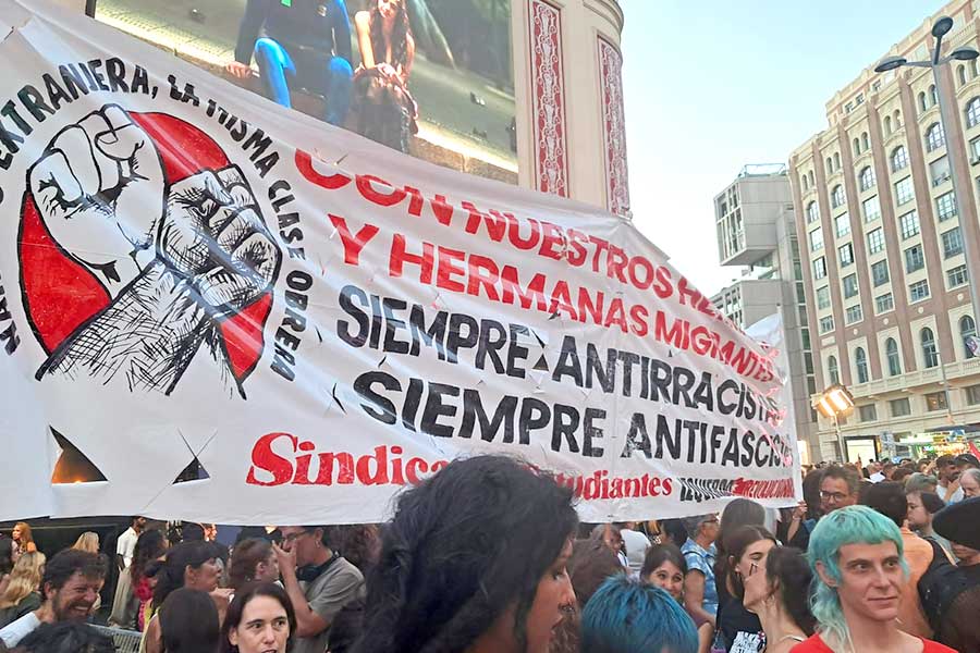 2 de septiembre. Miles en las calles enfrentamos la ola de nacionalismo españolista y racismo 