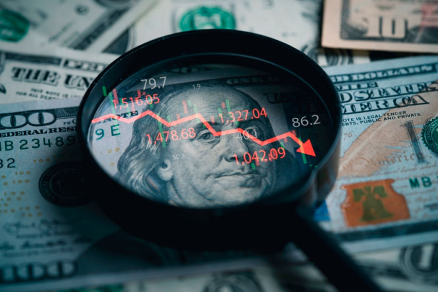 Deuda descontrolada, burbuja de la IA, inflación, estancamiento… La economía mundial al borde del abismo